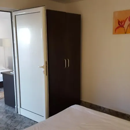 Paloma Holiday Hotel 2*
