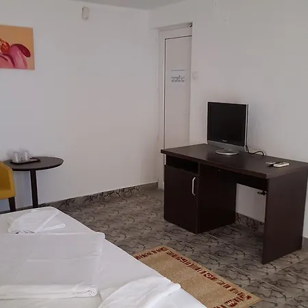 Hotel Paloma Holiday 2*